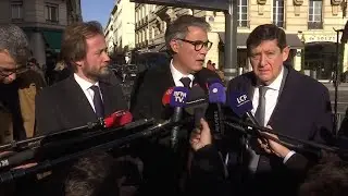 The Socialist Party refuses to participate 