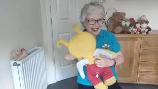 Bookbug with Pauline