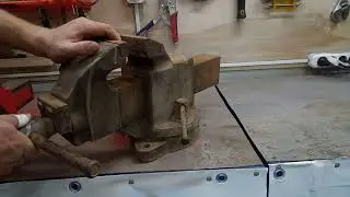 Слесарные тиски СССР