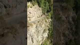 Кто построил дорогу к озеро Рица