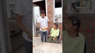 करिश्मा ने भैया से क्या छीना 🍫😅 #short #shortfeed #funny