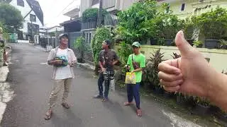 UANG KAGET BUAT PENGAMEN - REQUEST LAGU - ABIKEL MANA