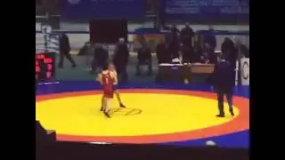 Брат Чеченец дерзит на  соревнованиях .