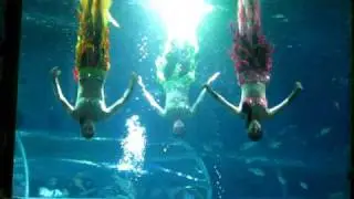 Under water dance
