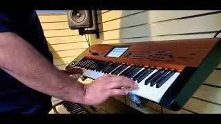 Playing KORG(krome EX)at Guitar Center