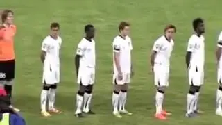 нелепейшая травма на футбольном поле