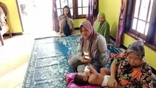 nenek raesha pijat lagi