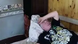 выхлопал батину тачку