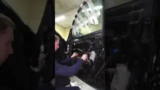 Виброизоляция двери Infinity FX37. #shorts