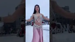 Восточные танцы зимой😱 инс elmira__bai🔥 