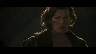 Resident Evil: The Final Chapter (2016) - Flying Creature