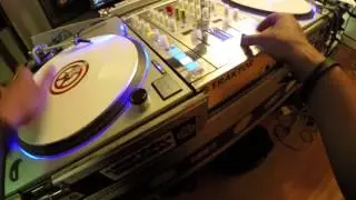 Traktor Z2 DJ Ollie GoPro Freestyle Scratch