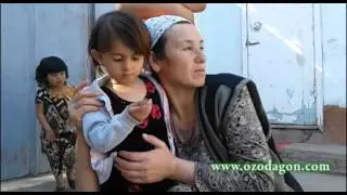 Сумайя дар интизори волидонаш аст