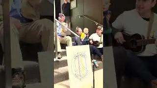 Ukelele flash mob