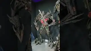 Выставка роботов #польша #poland #robot #воин #киборг