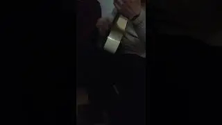 Са до1ш красивая песня на гитаре 🌹🌹