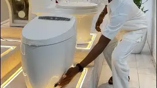 This Water closet 🚽 is magnificent omg 😱 you’ll love it #luxury #billionaire #super #funny