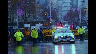 Hikoi mo te Moana March - Aotea Square