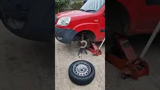 What's Causing My Tyre Wear Problem? #shorts #fiat #doblo #fiatdoblo #vanlife #mechanic #car  #van
