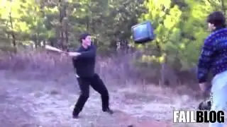 Этот парень полный идиот, всем смотреть!