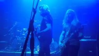Black N Blue Live 