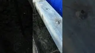 Заливаю закладную для откатных ворот, не съёмная опалубка из листового металла