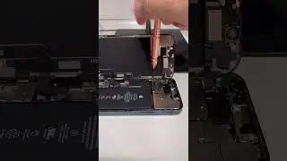 iPhone 12 Pro - Earspeaker Replacement 🔧📱📲 #iphone12pro #iphone #repair #apple #ios #mobile #fix