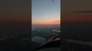 Flying with the sunset #cockpit #cockpitview #aviation