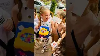 Она ЗАПЛАКАЛА от такого подарка с днем рождения! Подарок на день рождения от мамы! 