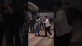 Ингуш танцует на свадьбе ч чечне