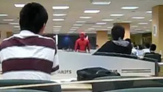 Spiderman spotted at NUS central library 23/04/09