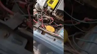 такого вы ещё не видели) электрик по квартирам заколхозил форд фокус
