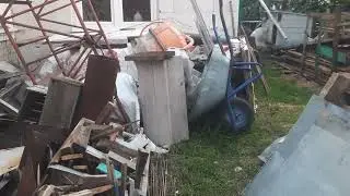 Неожиданная раскопка. Нашли необычный предмет.