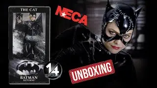 UNBOX: GATUBELA (CATWOMAN) de BATMAN VUELVE la película de TIM BURTON.