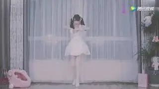 《非模范情书》可爱校花在闺房实力献舞，就是喜欢这么甜的舞蹈！ 【小猪福利社】