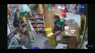 little fun time in the store , wait ?? what was that ?? 😳😱🤣🤣