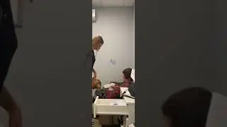 аглистефан с фанаткой в гримерке