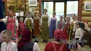 Детский фольклорный ансамбль «Соловейка». «Волочёбнички - люди добрые»