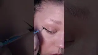 полный урок на канале 🩷  #makeup #makeuptutorial  #урокимакияжа #стрелы #beautyblogger  #макияж