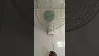 How to operate a mini wall fan