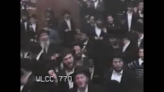 ר
