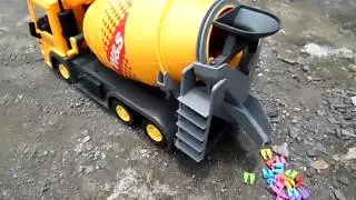 Mainan RC Molen Remote Control Mengaduk dan Menumpahkan Otomatis