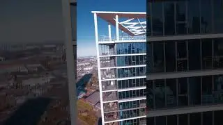 FPV Drone diving a Skyscraper
