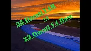 FIGHT! Ducati V4R 2023 vs V4 Base 2022 - Straight Line BATTLE!