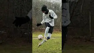 DOUBLE RAINBOW FLICK DOUBLE ATW FOOTBALL JUGGLING SKILL #football #soccer #neymar #ivanwmgamer