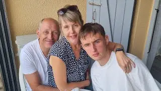 Наконец-то встреча трех русских сестер на юге Франции. Молодёжная мода и город из палаток