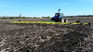 Трактор New Holland T8050 и борона БПН-12