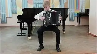 Шитиков Александр. И.С.Бах "Маленькая прелюдия ре-мин. Рум. нар танец " Лекуричи", обр. В. Максимова