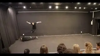 Зачёт по сценическому бою в актёрской школе 