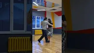 Сольтада и встреча болео в параллельной. Аргентинское танго. #bogdantango #tango #богдантанго #танго